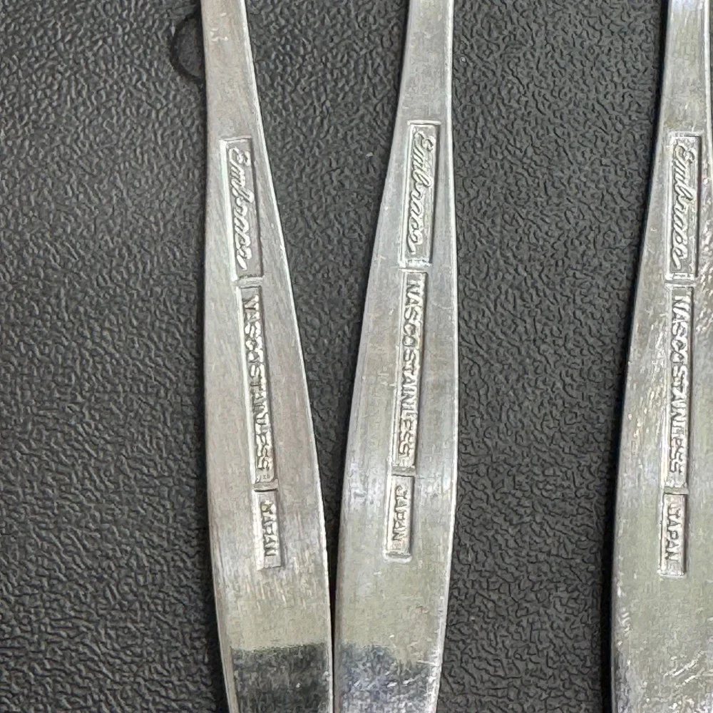 Nasco Embrace Stainless 18 Pc Flatware Set Japan Rose Floral Design Knives Forks